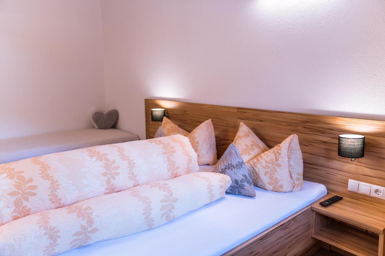 Gaestehaus Runhof Längenfeld Chambre photo